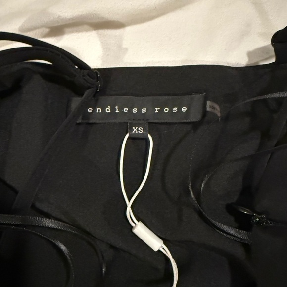 NWT ENDLESS ROSE Kurston Corsage Rose Mini Dress Black XS - Picture 8 of 8